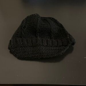 Goorin Brothersa: Cozy Black Knit Beanie